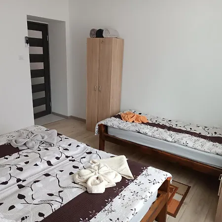 Pensionat Szintia Vendeghaz *